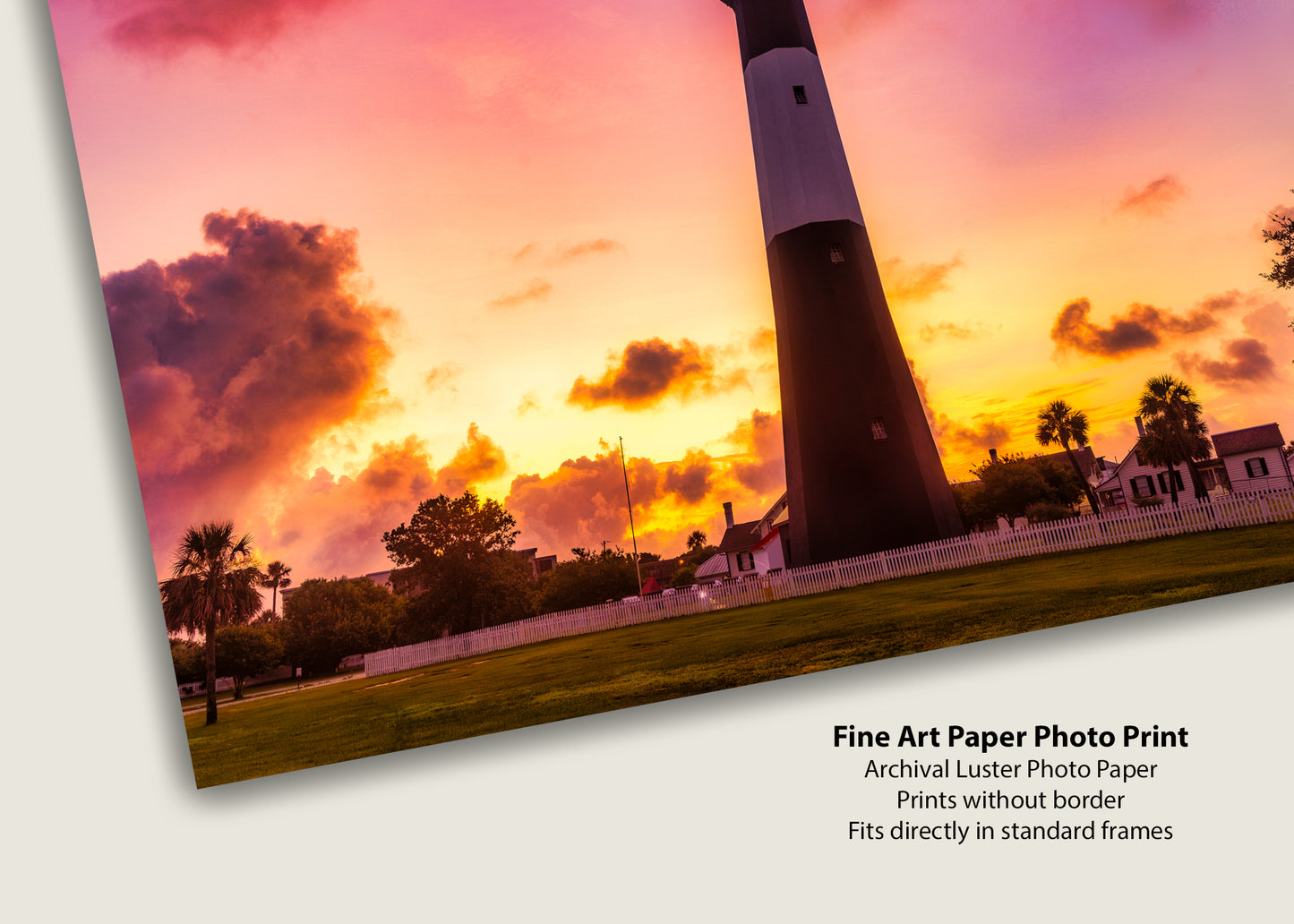 Amanecer en el faro de Tybee Island