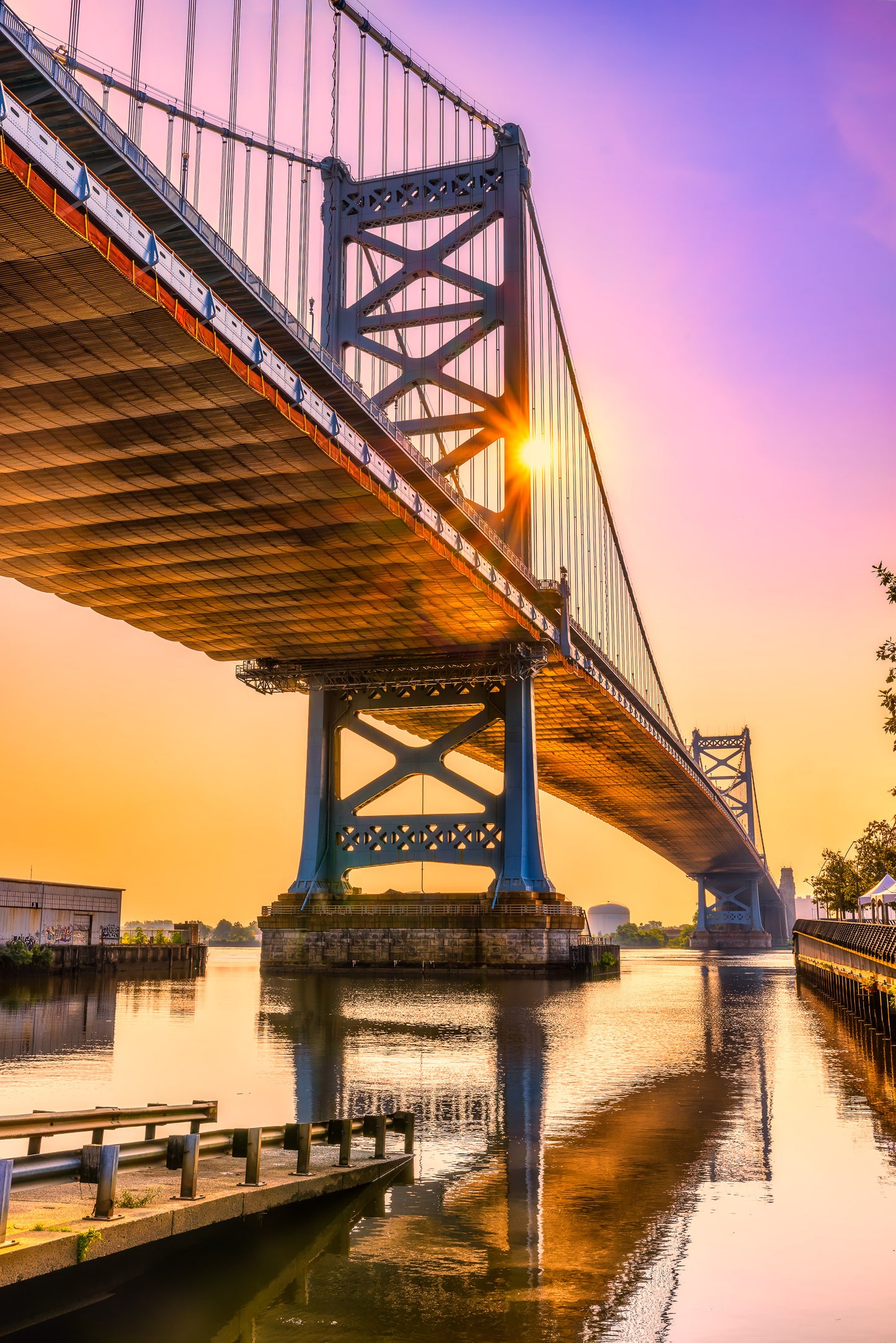 Benjamin Franklin Bridge at Dawn image 0