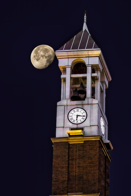Moonlit Timekeeper image 0