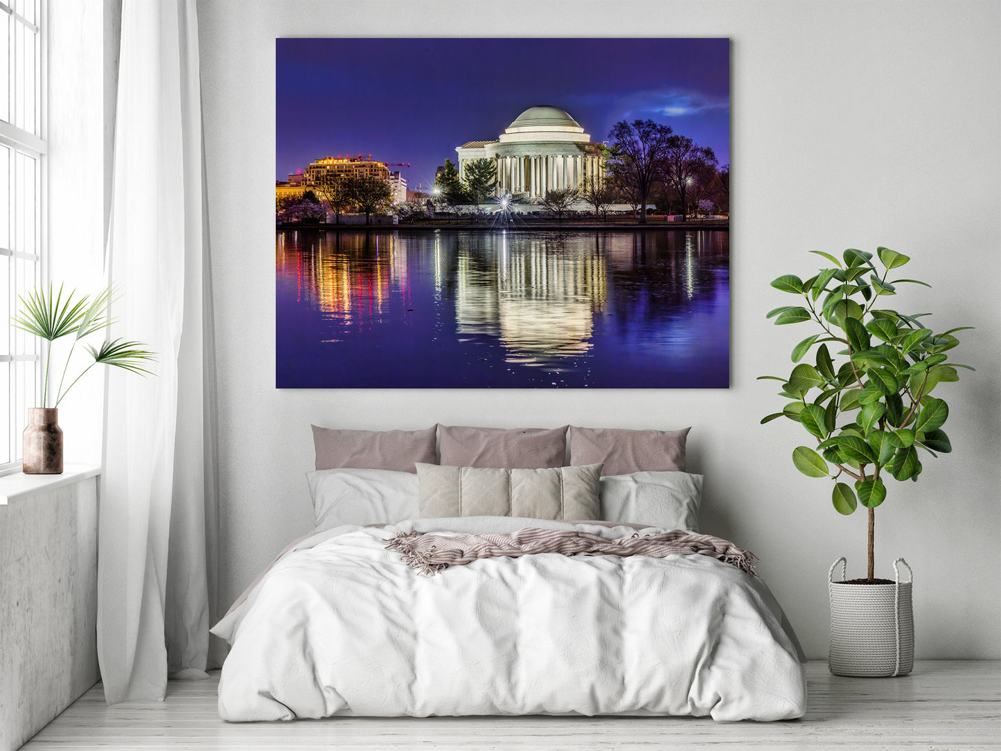 Night at the Jefferson Memorial