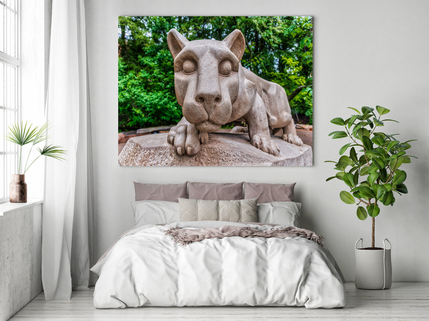 Cara a cara con la estatua del león Nittany