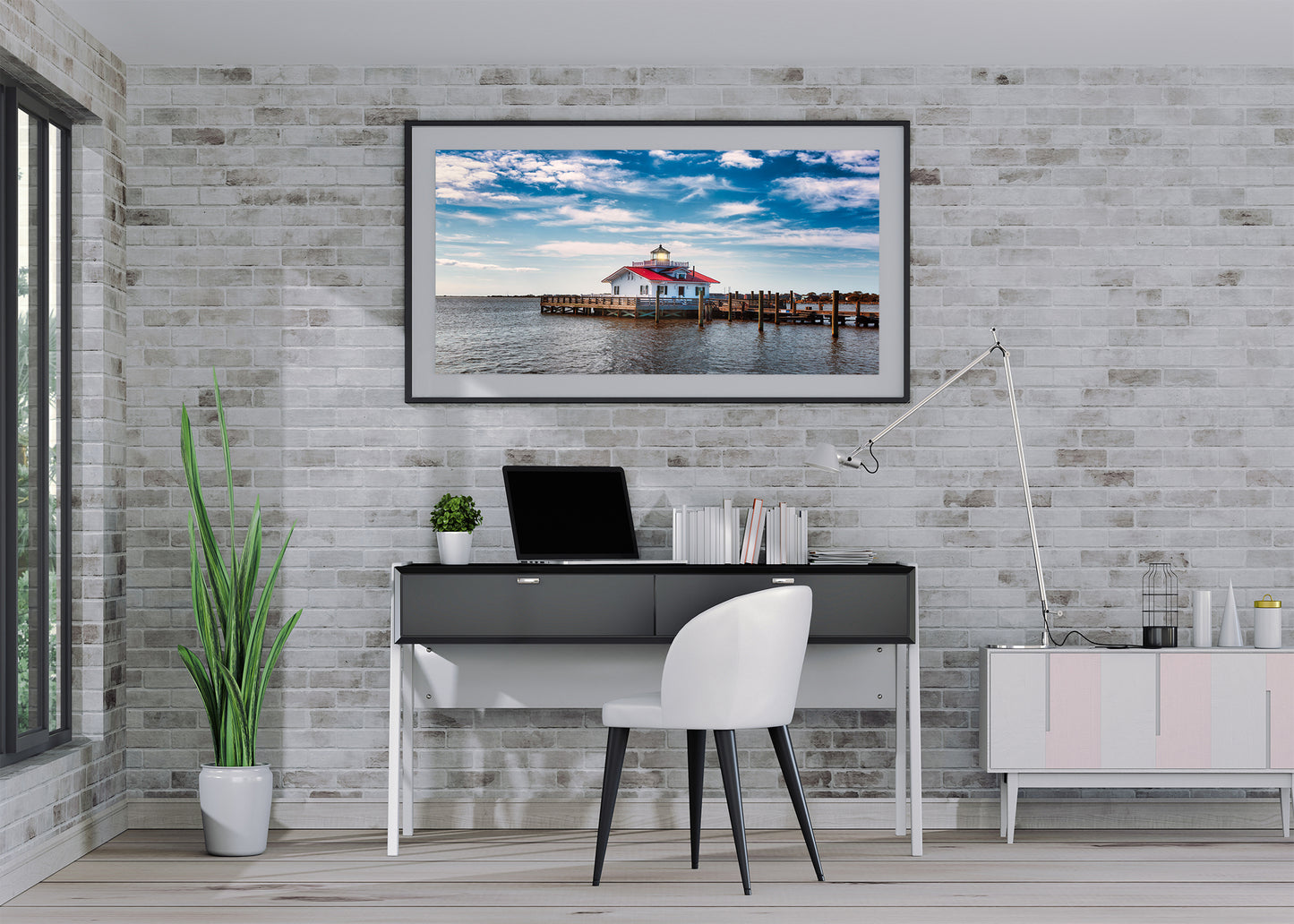 Vista del faro de Roanoke Marshes