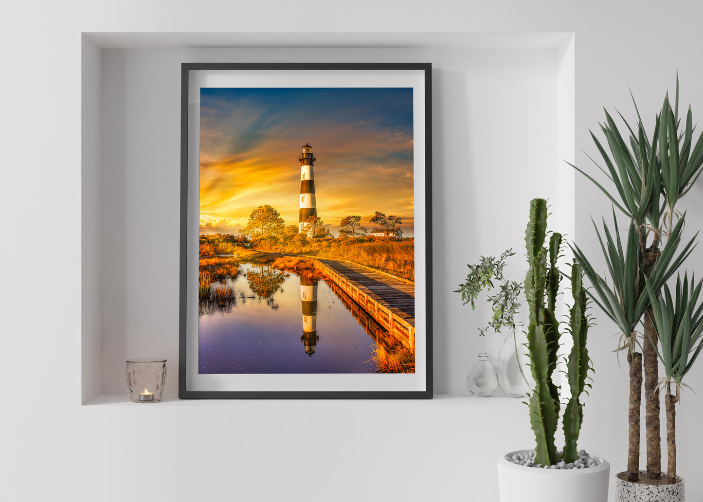 Amanecer en el faro de la isla de Bodie