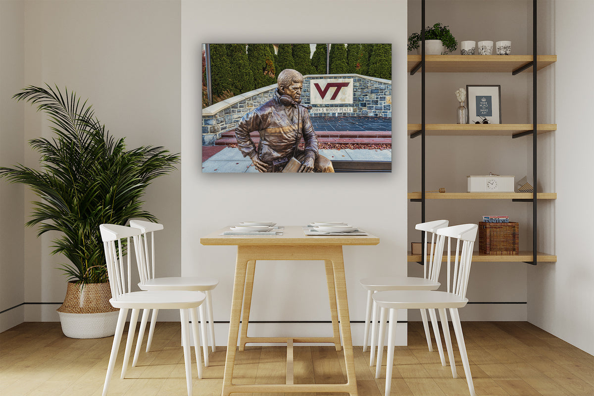 Statue of Frank Beamer