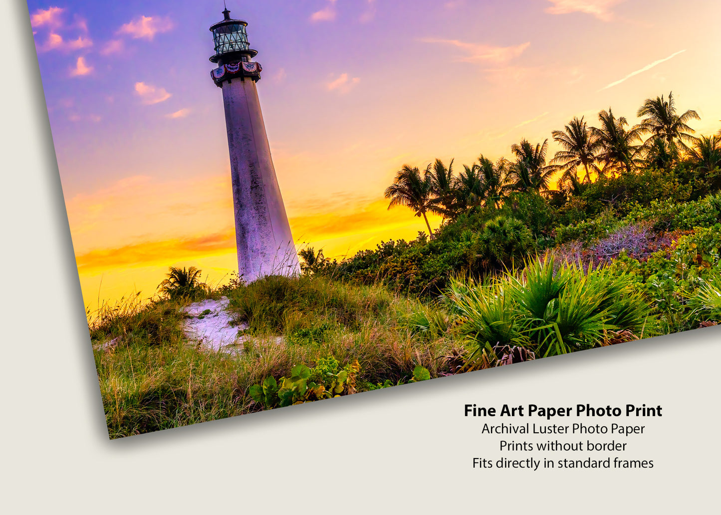 Atardecer en el faro de Cabo Florida