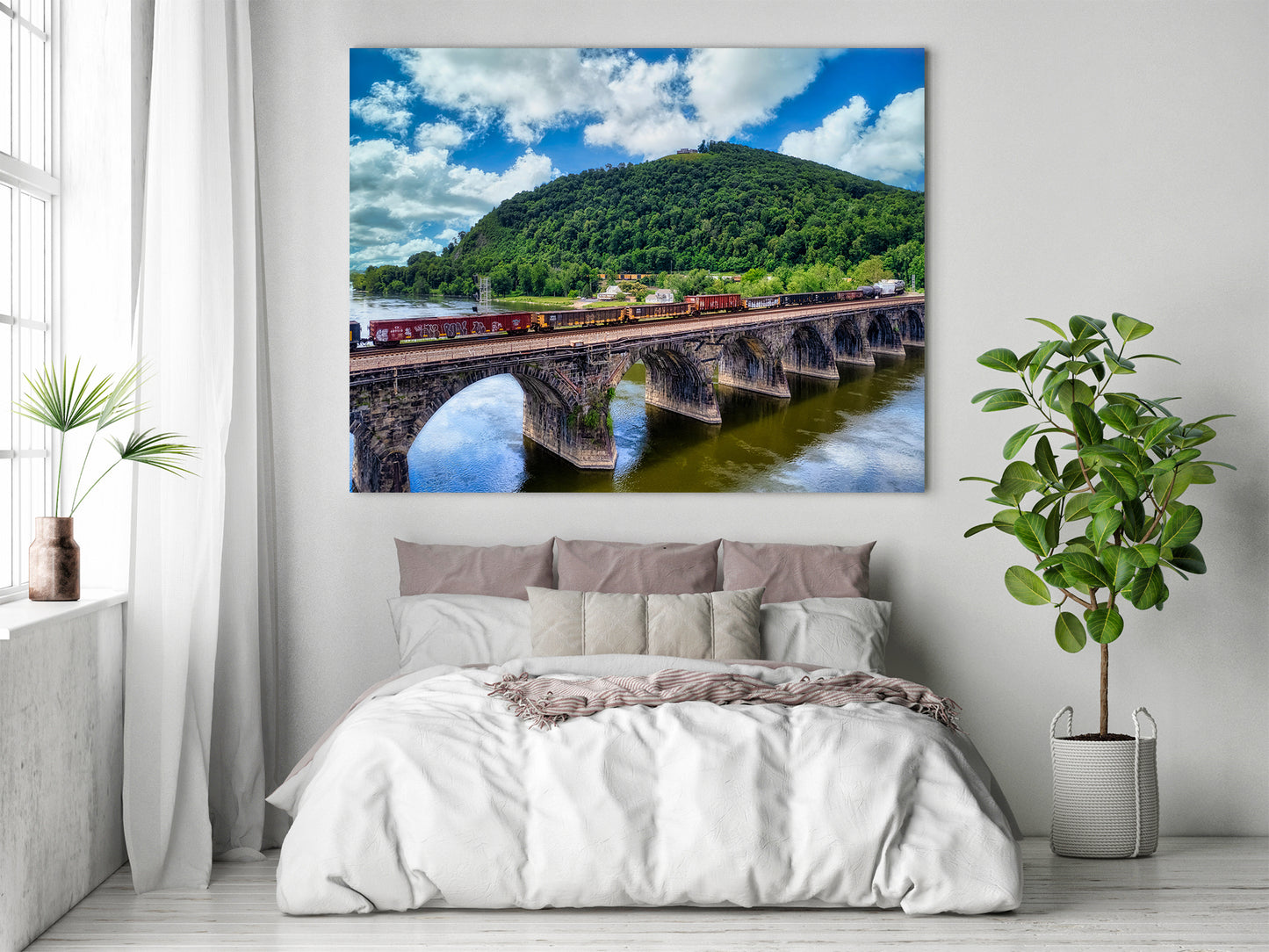 Long train at the Rockville Bridge