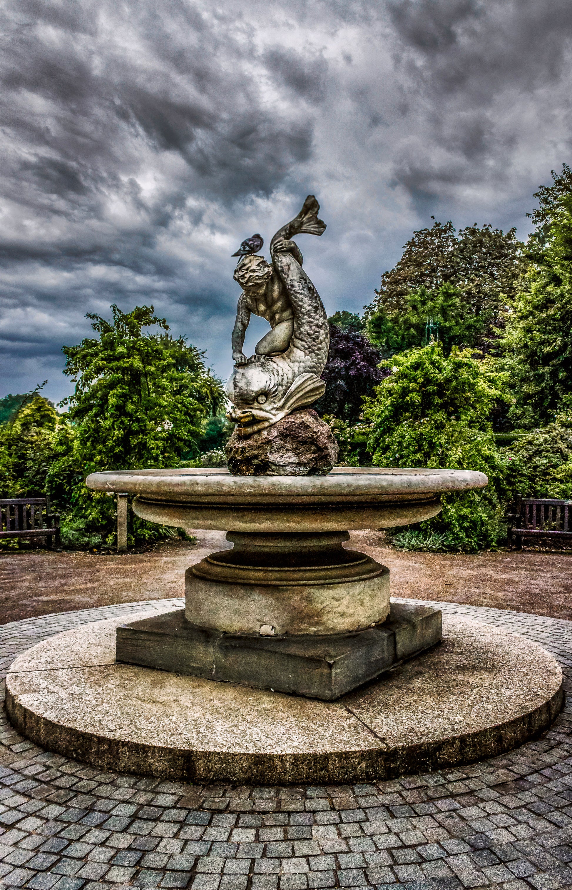 Old Fashioned British Fish Wrestling image 0