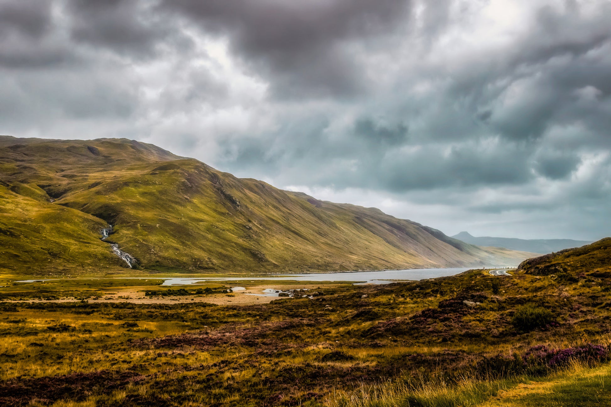 Isle of Skye and Mountains image 0
