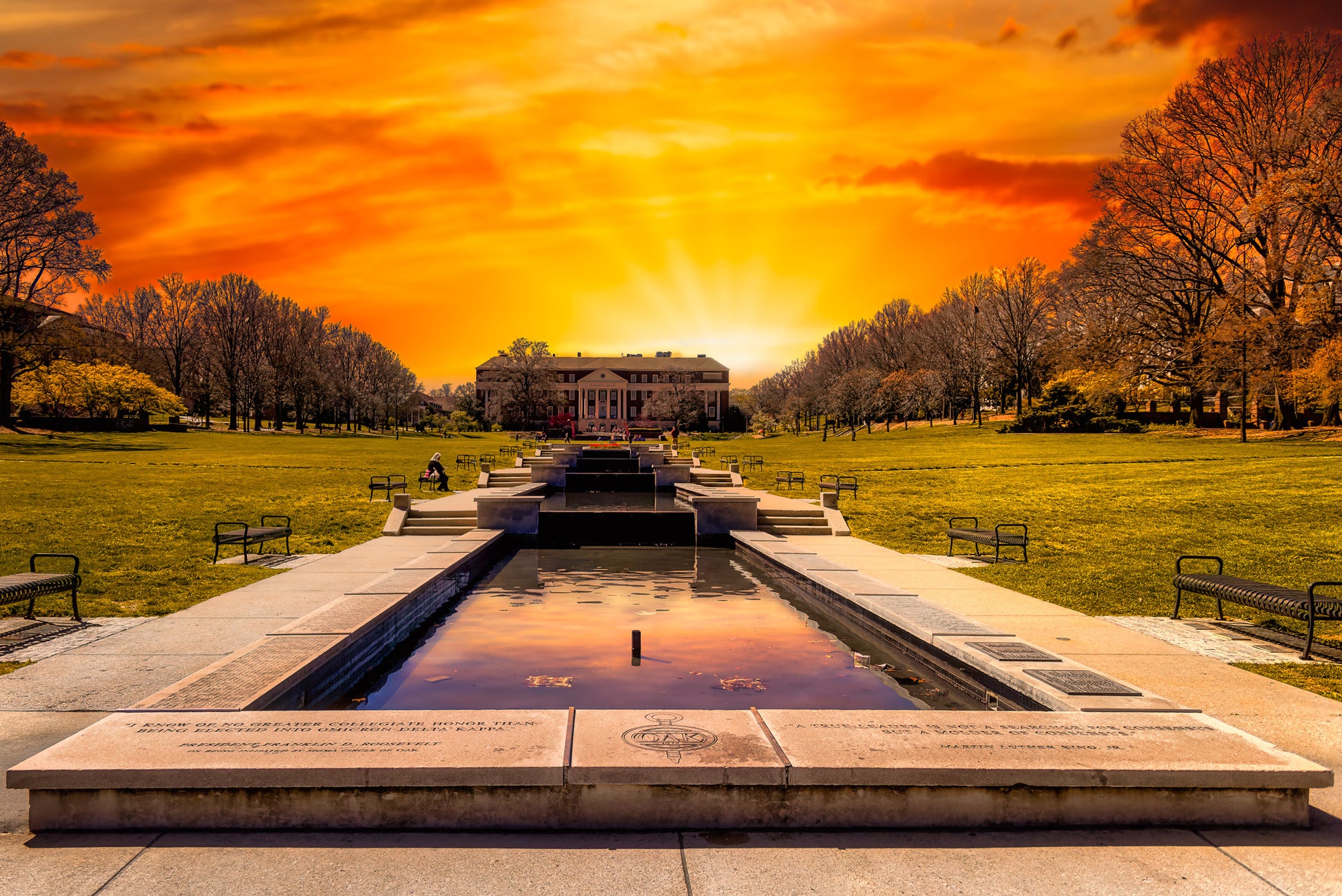 Sunset at McKeldin Mall image 0