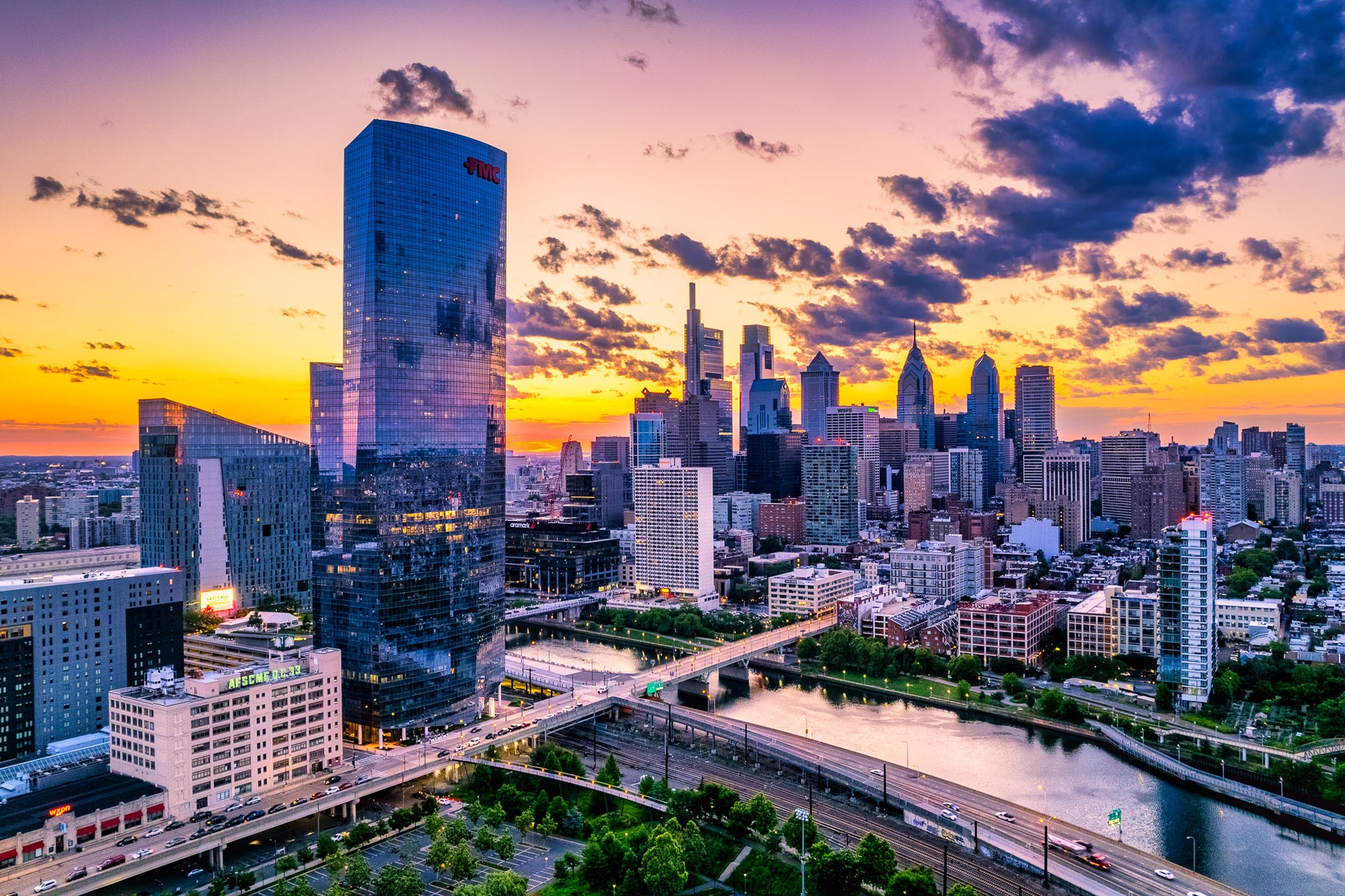Philadelphia Skyline I image 0