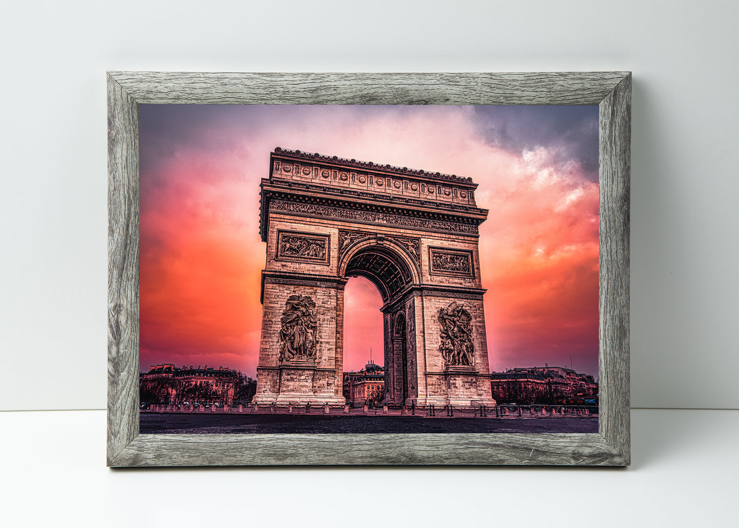 Dusk at the Arc de Triomphe
