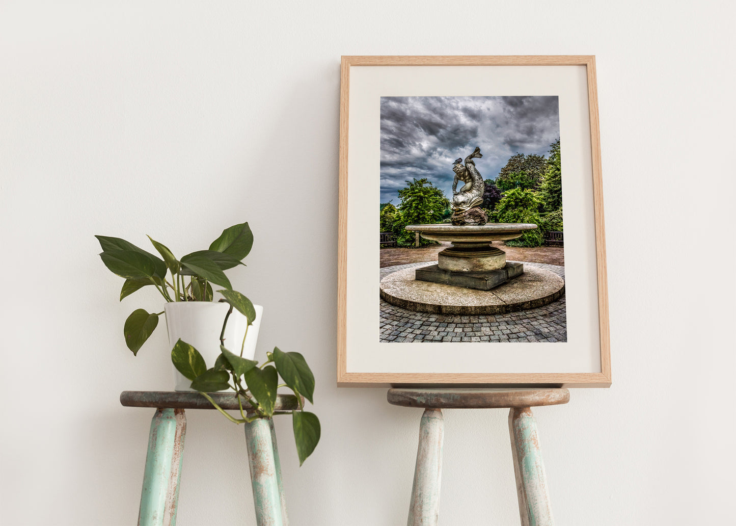 Old Fashioned British Fish Wrestling