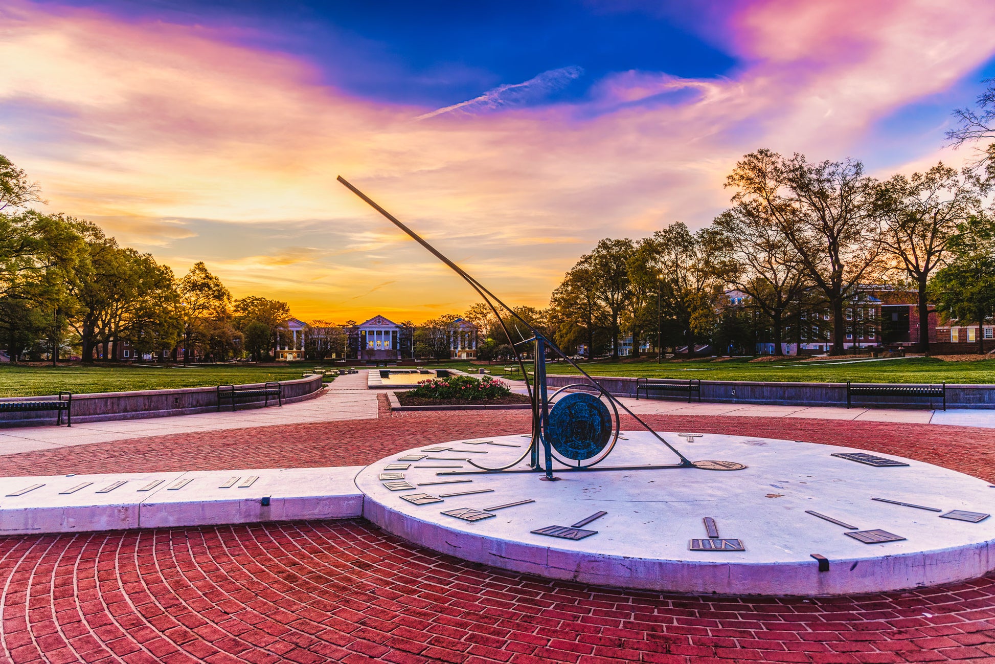 UMD Sundial image 0