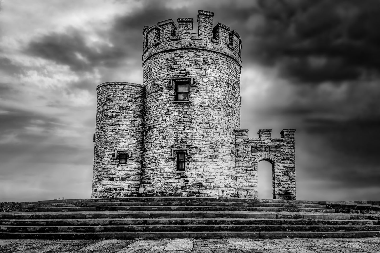 O'Brien's Tower BNW image 0