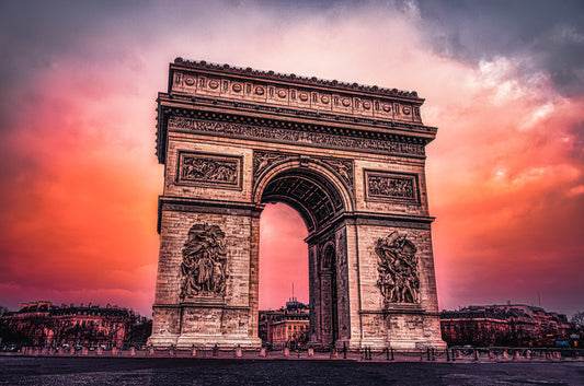 Dusk at the Arc de Triomphe image 0