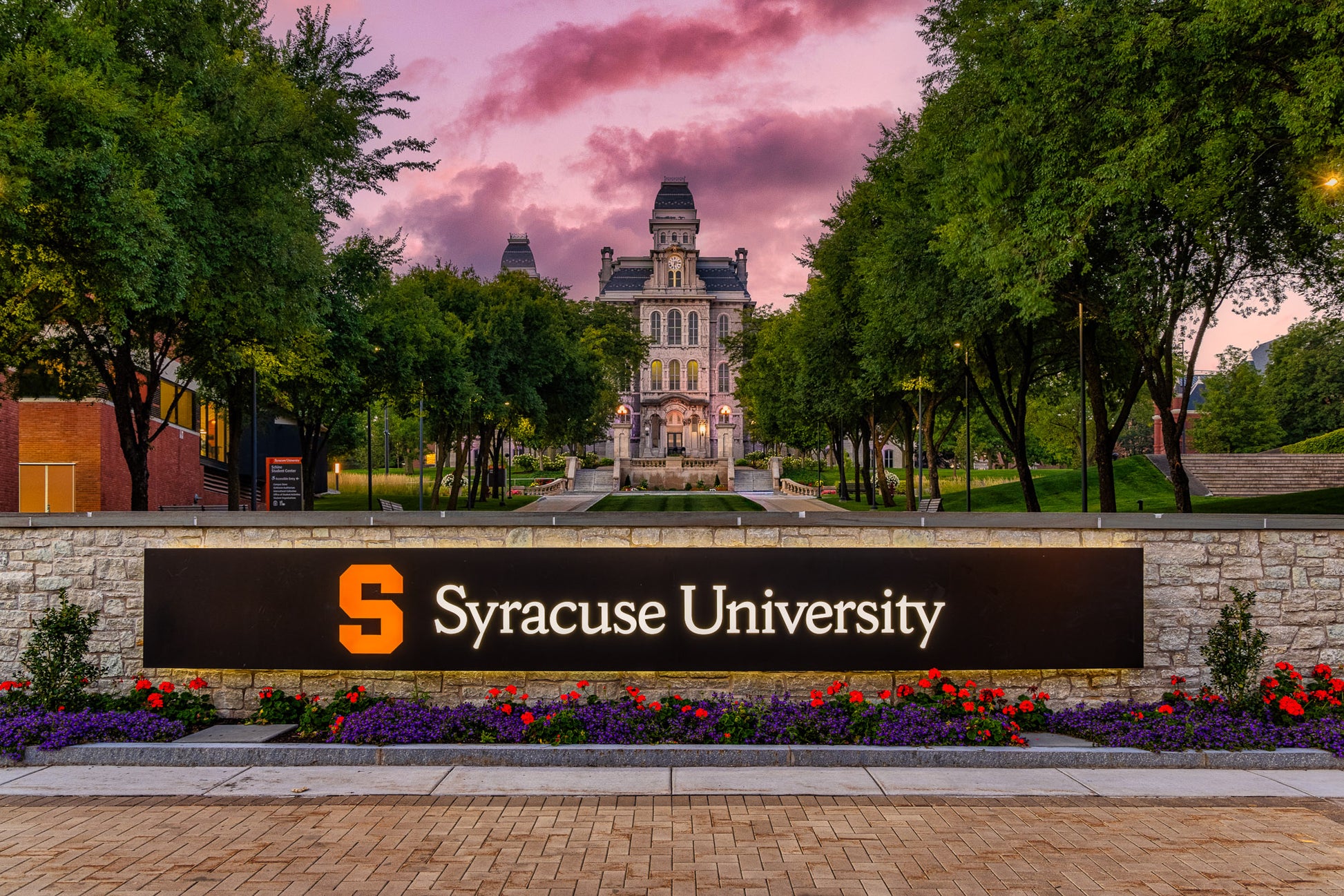 Welcome to Syracuse University image 0